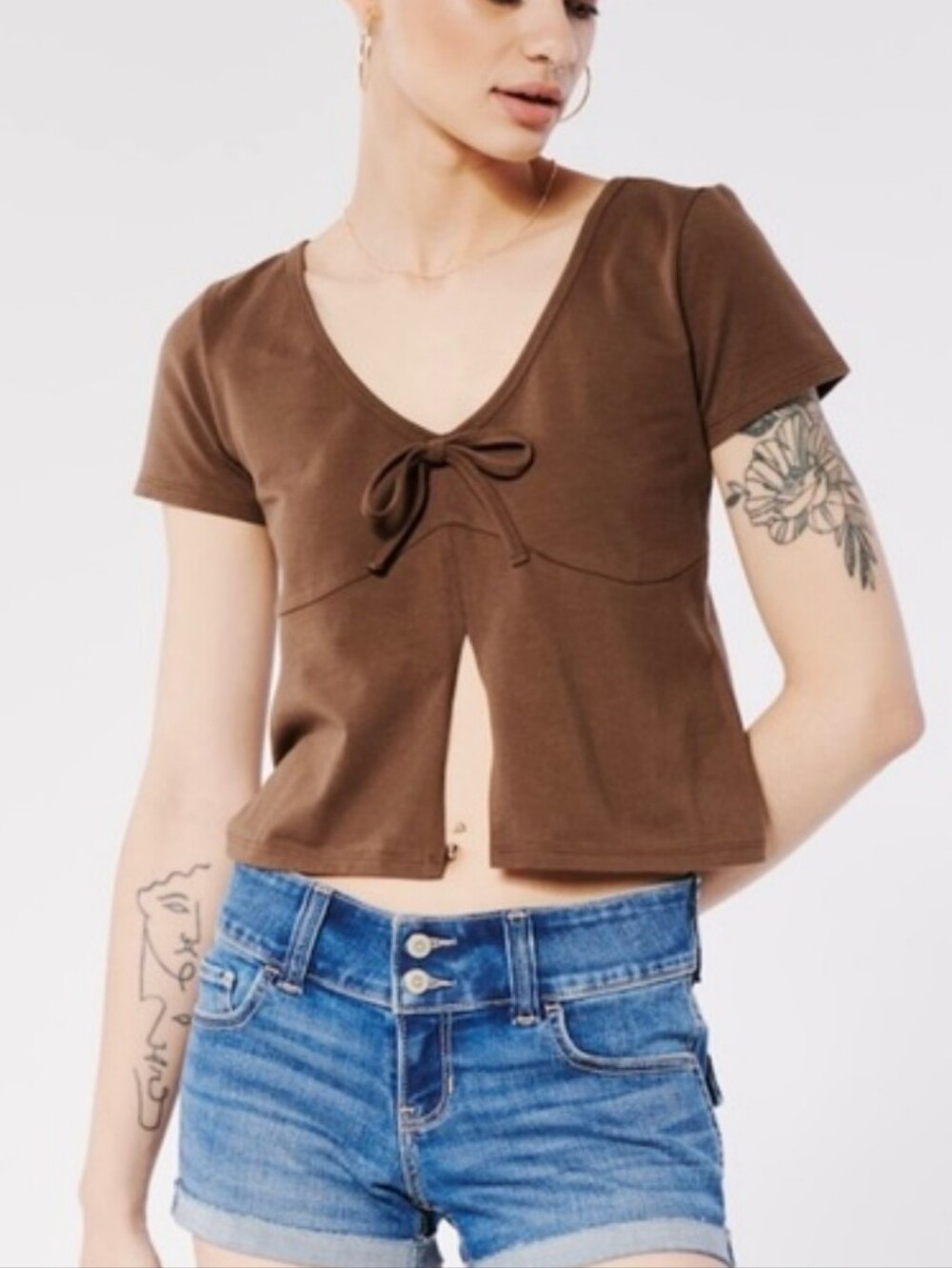 Hollister Y2K Baby Tee Brown Tie-Front Crop Top Small